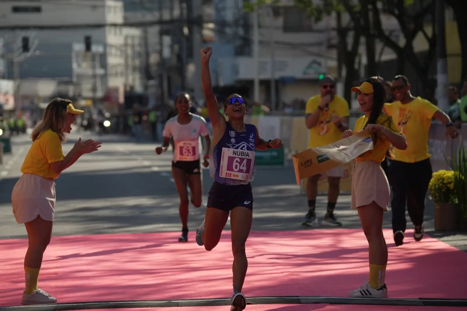 Dez Milhas Garoto Celebra Corrida Tradicional em Vitória e Vila Velha