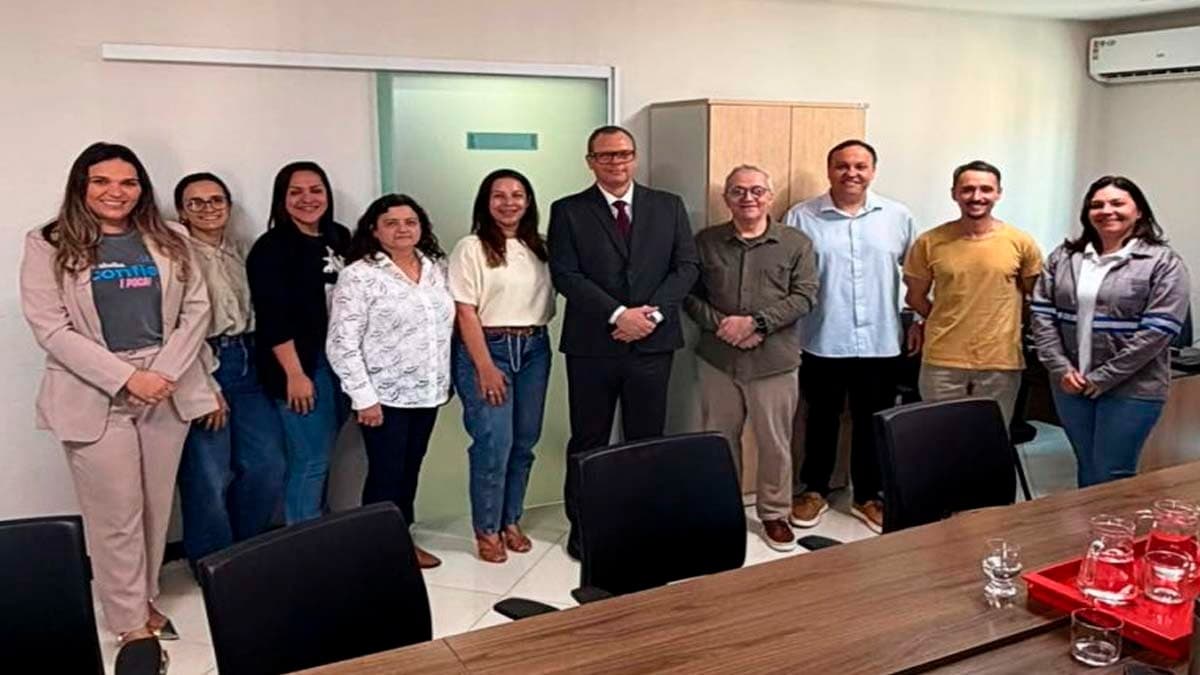 Presidente Kennedy Avança em Políticas de Emprego e Renda