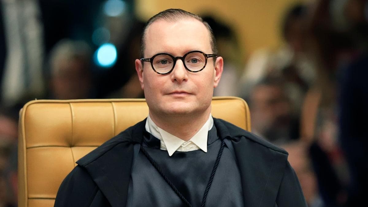 Zanin prorroga votação até as 19h em todo o Brasil após pedido da campanha de Lula