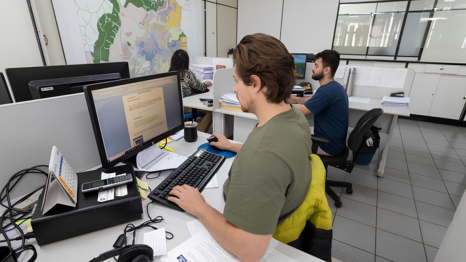 Detran Abre Concurso com 800 Vagas e Salários Superiores a R$ 10 Mil