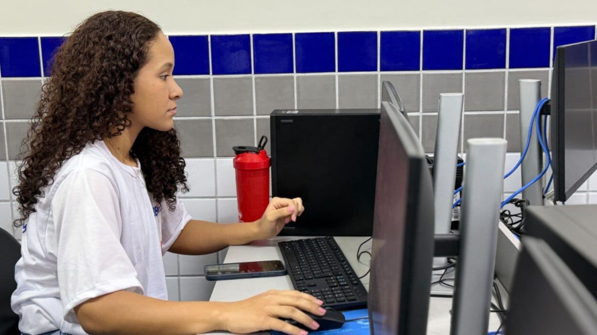 Petrobras Abre Milhares de Vagas em Cursos Técnicos Gratuitos com Bolsa Auxílio