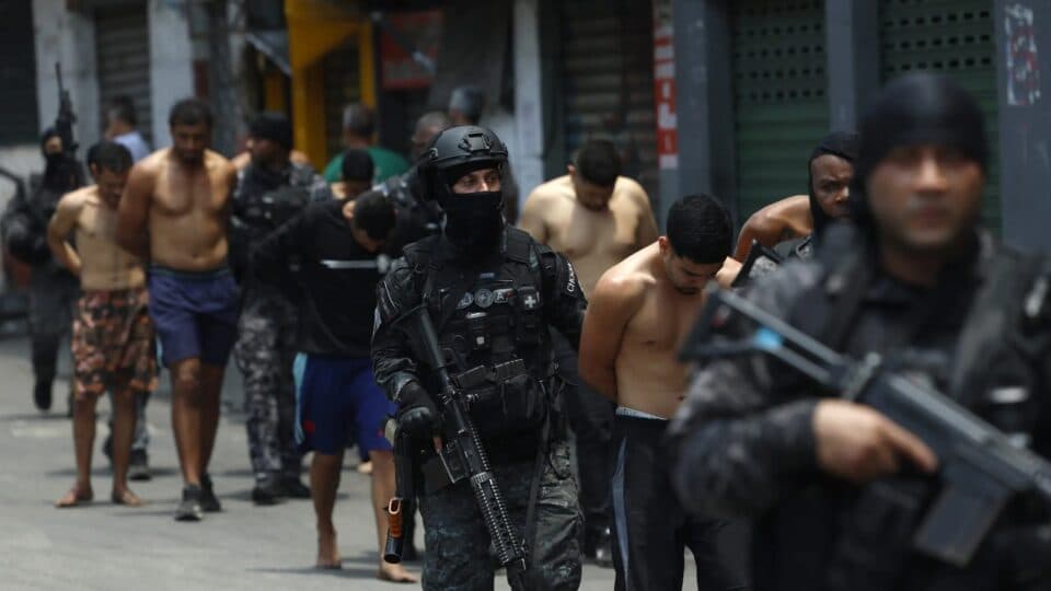 Julgamento de casos de narcotráfico pode levar até cinco anos no país