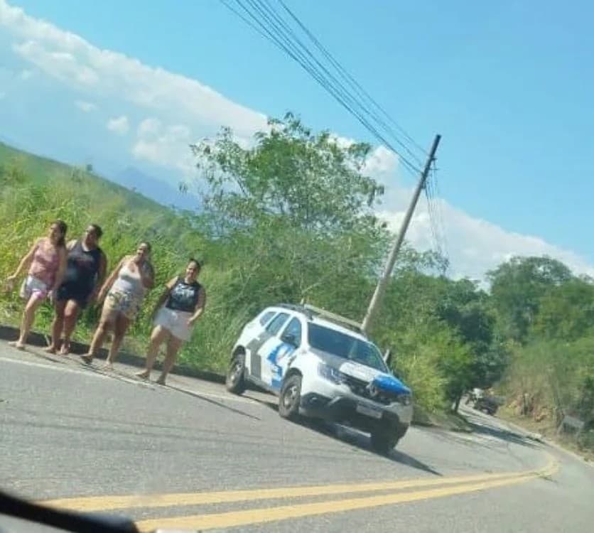 Mulher Encontrada Morta em Rodovia é Vítima de Possível Atropelamento