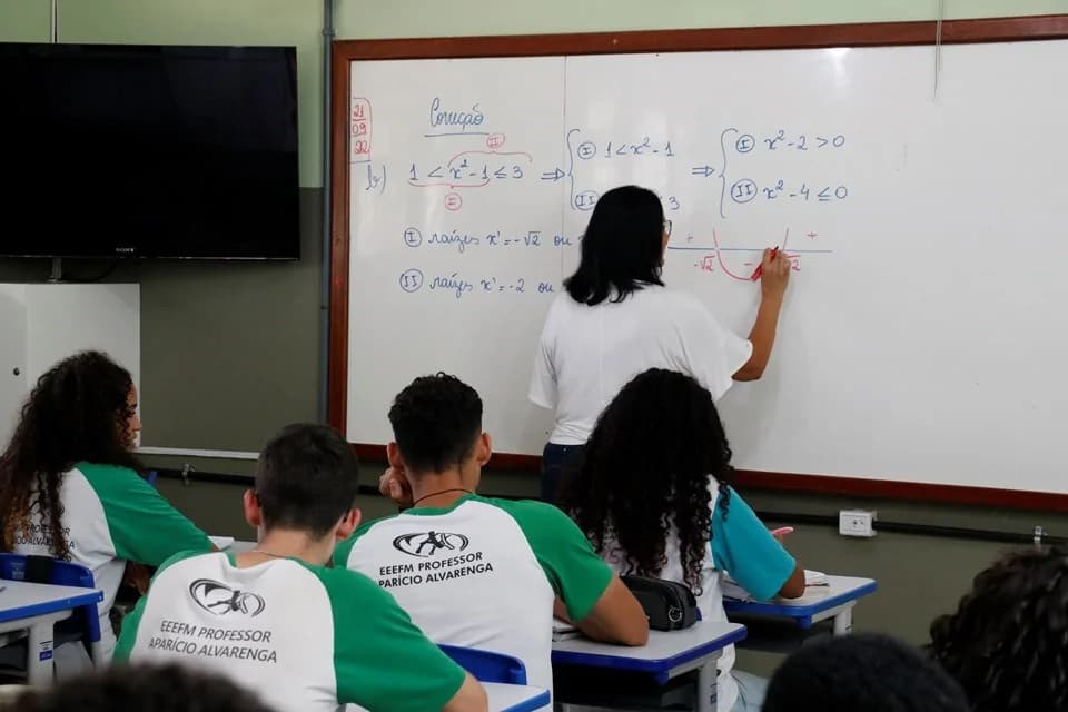 Abertas Inscrições para Ensino Gratuito de Idiomas em Escolas Estaduais