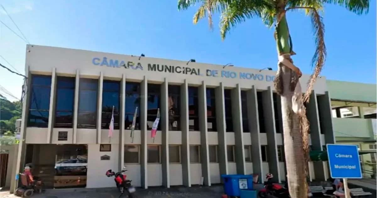 Contas da Câmara de Rio Novo do Sul Julgadas Irregulares e Multa Aplicada