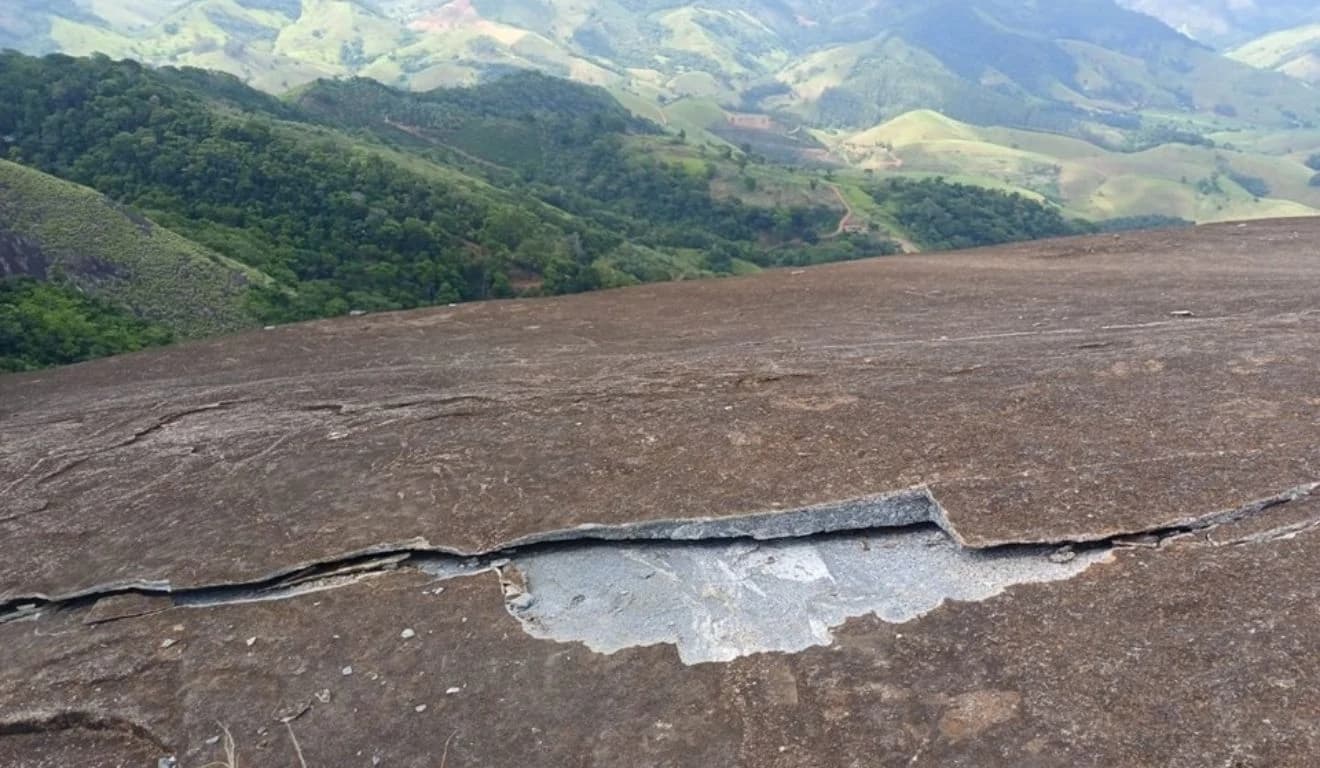 Trincas em Gigante Natural: Acesso Parcial Restrito no Frade e a Freira