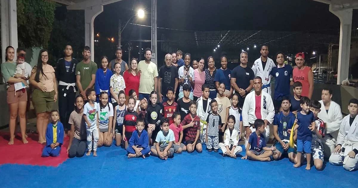 Giovana Sales Brilha no Wrestling e Conquista Duas Medalhas nos Jogos Escolares Brasileiros