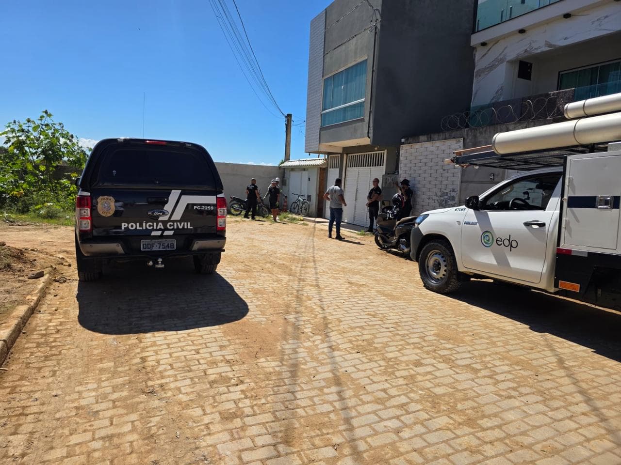 Duo Detido por Furto de Energia Elétrica em Marataízes