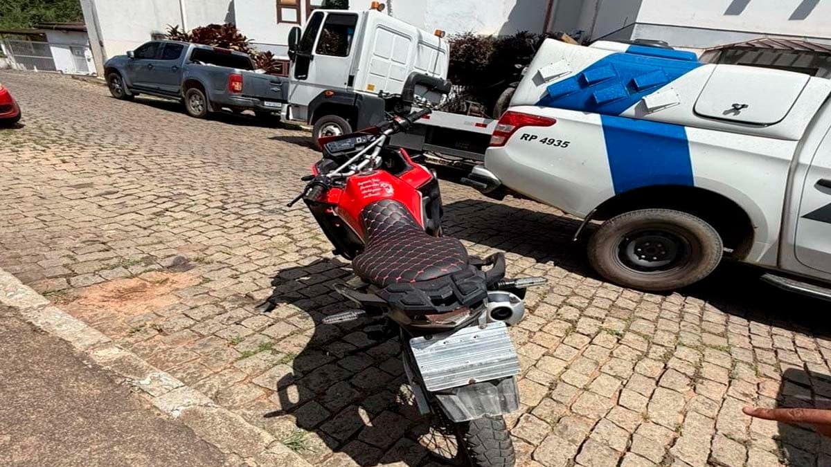 Moto sem Placa e com Numeração Raspada é Apreendida em Mimoso do Sul